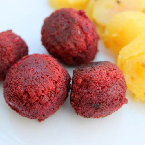 rote bete falafel