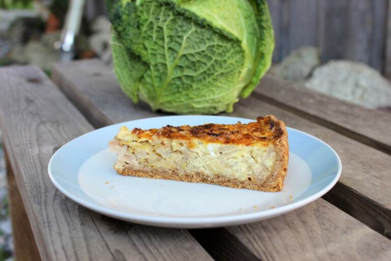 Wirsing Quiche (vegetarisch) | Breifrei Rezept für die ganze Familie