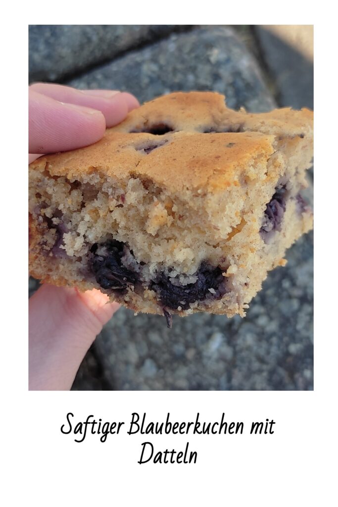 Saftiger Blaubeerkuchen mit Datteln 9694682