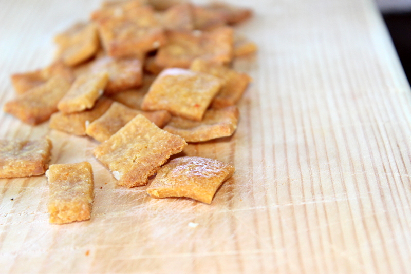 cracker mit bohnen